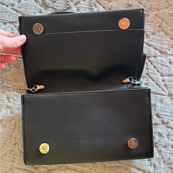 Black Crossbody Clutch with Silver Removable Chain Strap - Picture 3 of 6